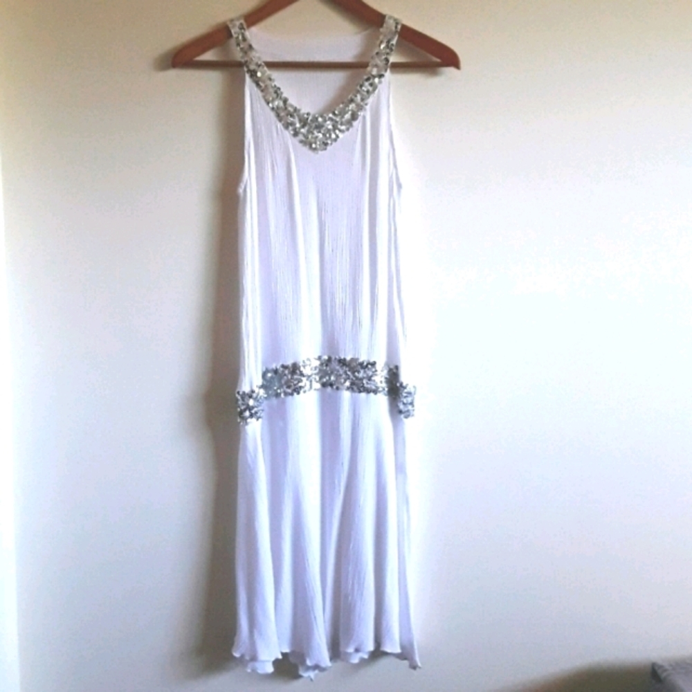GODDESS WHITE DRESS WITH SEQUINS